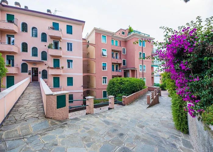 Lejlighed Joivy Bright 2-bedroom Flat With Terrace Near The *